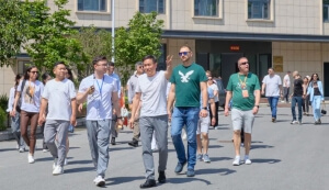 良良國際朋友圈再擴(kuò)容！保加利亞政企代表團(tuán)到訪，攜手共創(chuàng)新輝煌